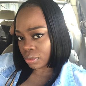 Meet your Posher, Sandy